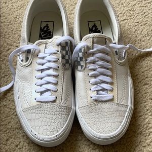 Vans slip on cap with glitter